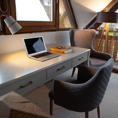 Casele Cu Stuf B&B Haus Ulrike Salicea Bagian luar foto